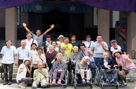 写真：国際大の学生さん