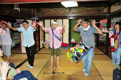 写真：ゆりの木の里納涼祭前日！